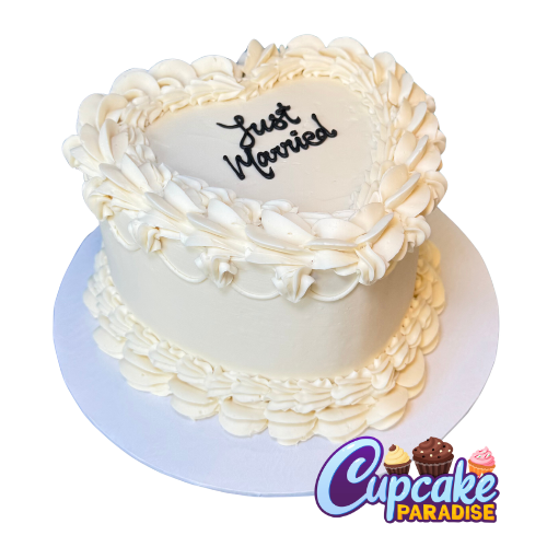 Just  married heart cake
